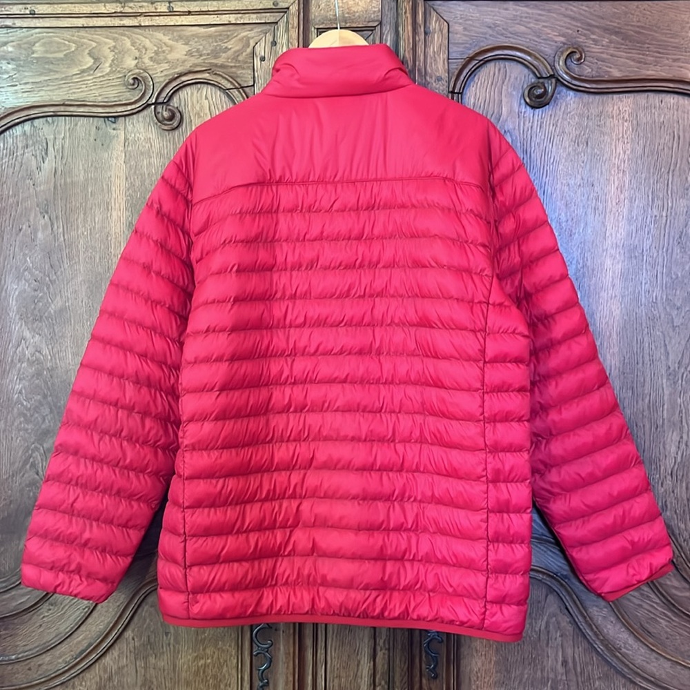 Vineyard Vines Red Puffer Jacket NEW - Picture 7 of 13